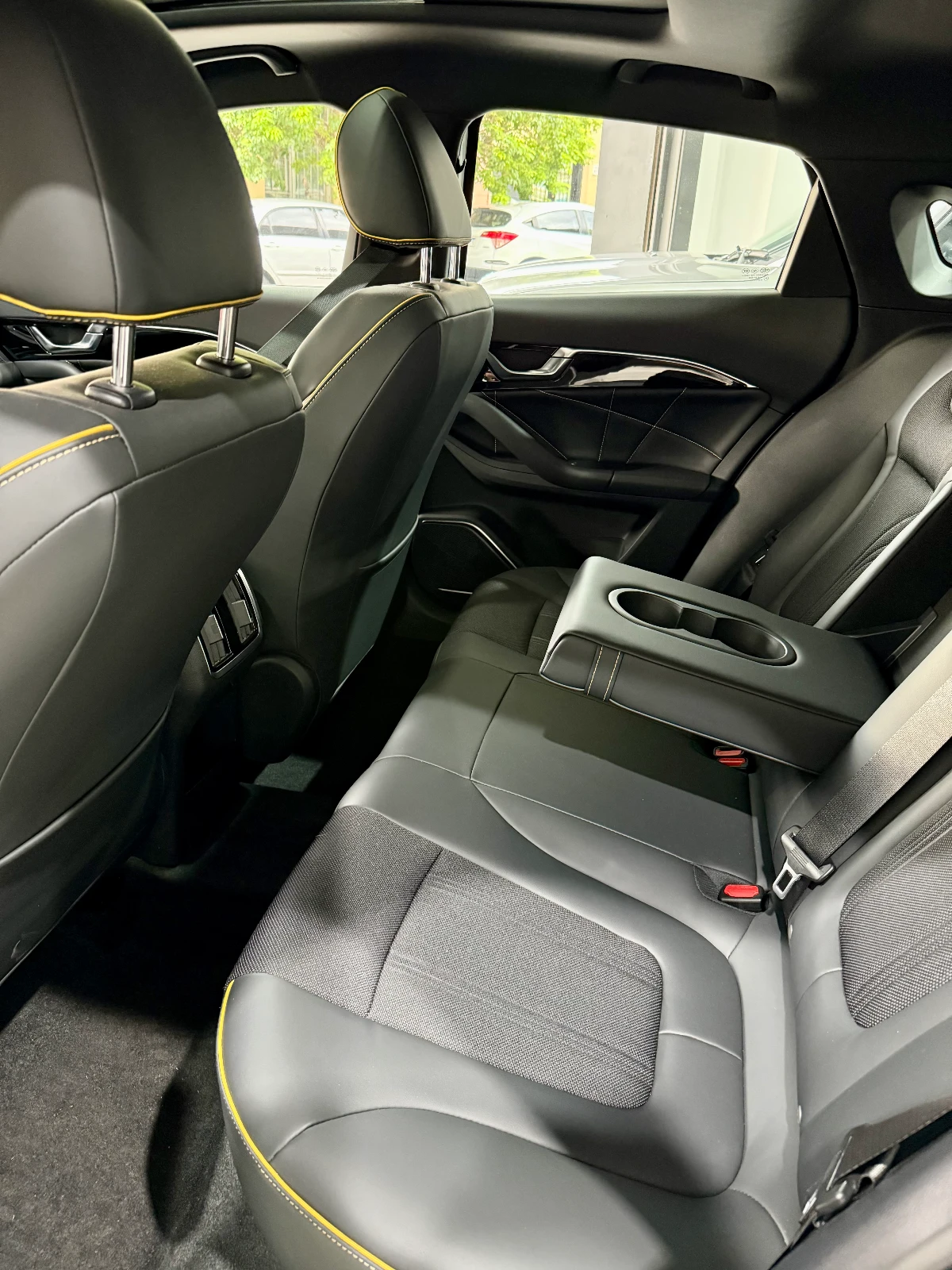 Bestune B70s Commander 2025 - imagen 6