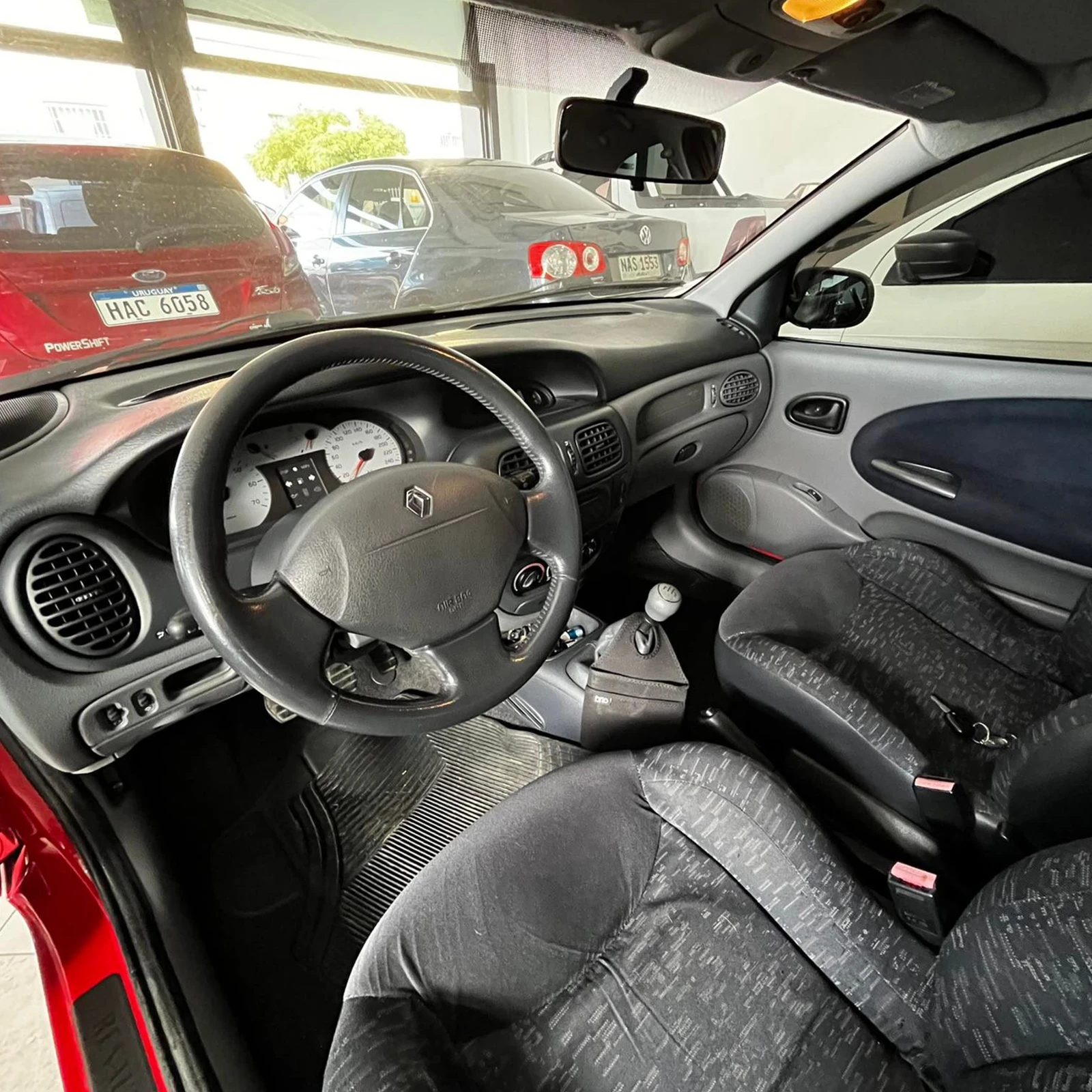 Renault Megane Coupe 2001 - imagen 3