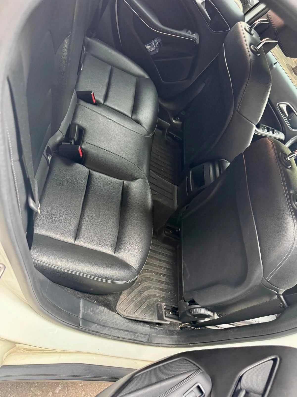 Mercedes Benz GLA 180 2018 - imagen 5