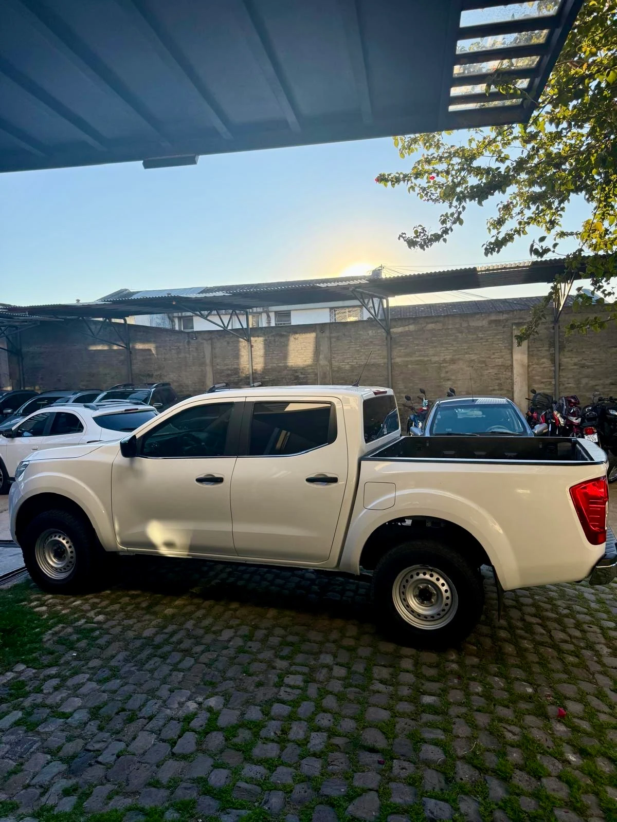 Nissan Frontier NP300 2020 - imagen 7