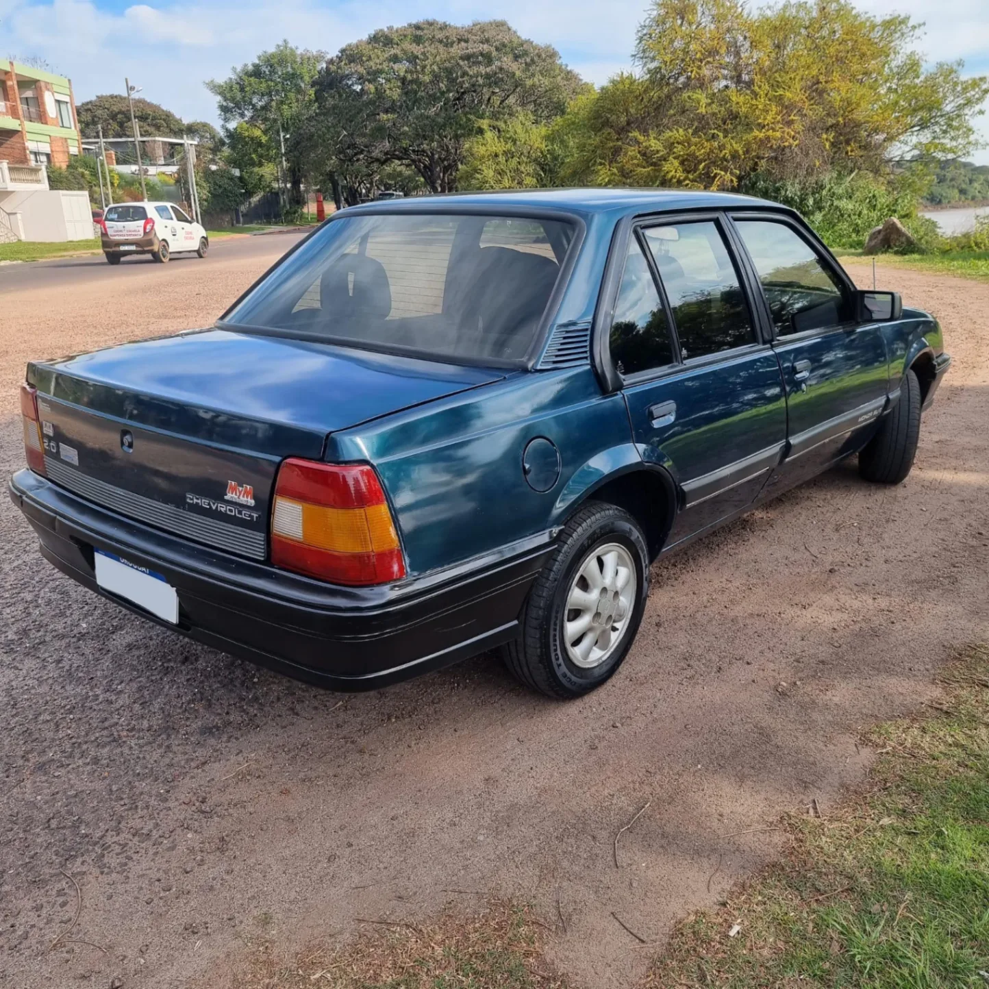 Chevrolet Monza 1993 - imagen 10