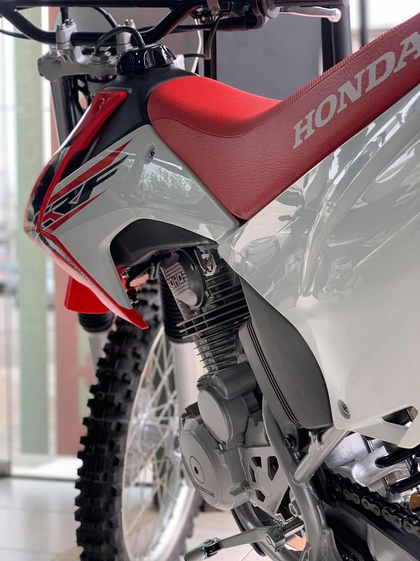 Honda CRF 230 2021 - imagen 4