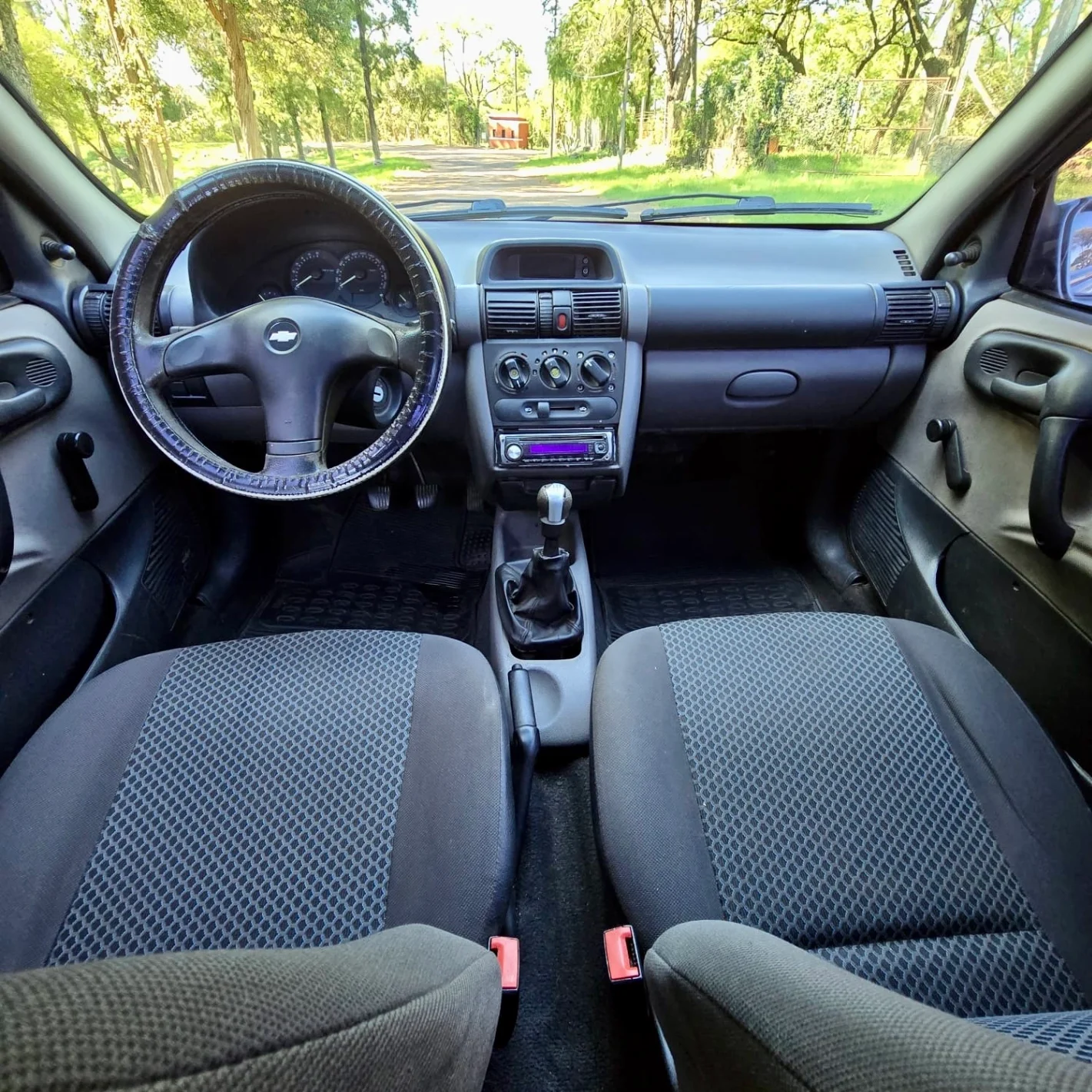 Chevrolet Corsa Classic 2011 - imagen 3