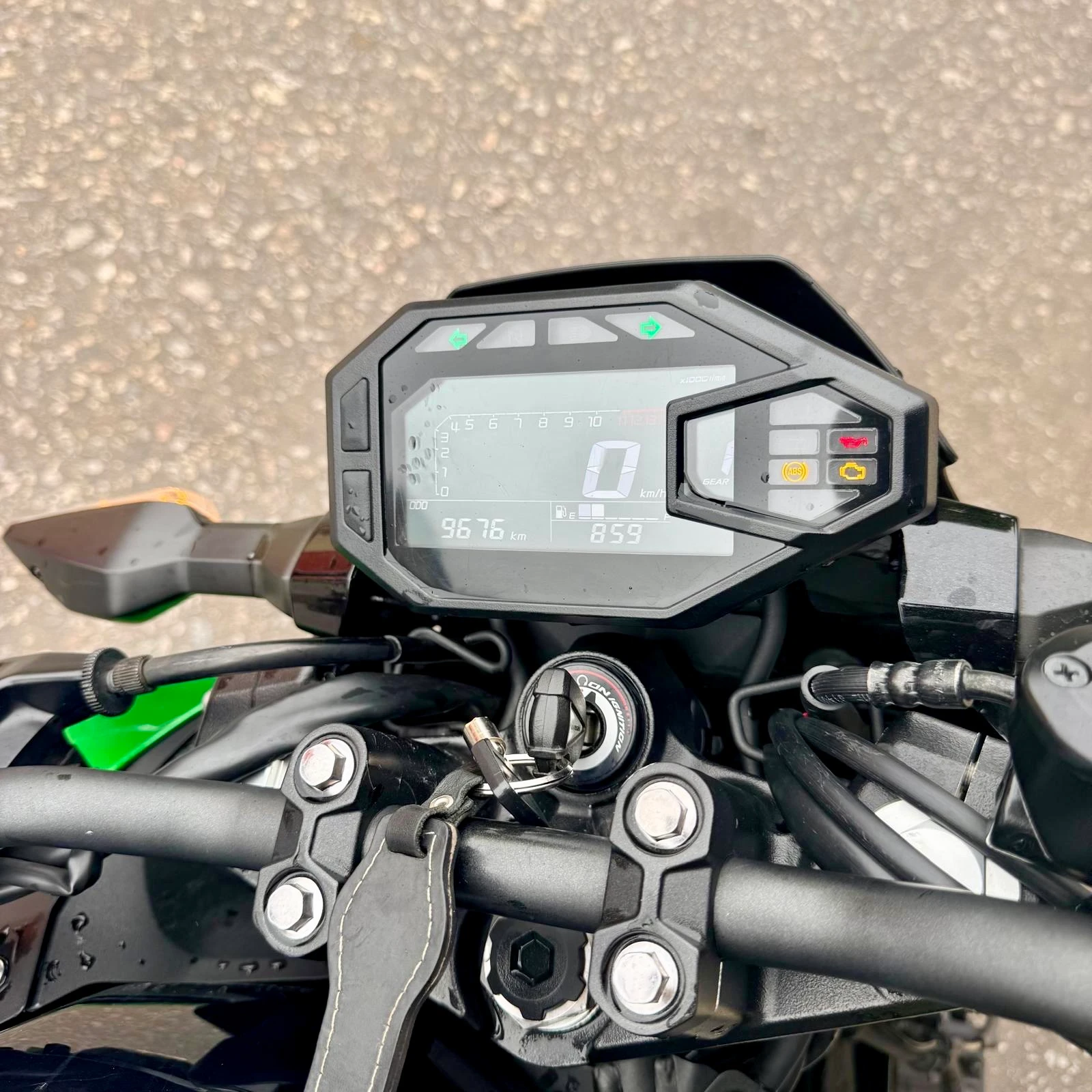 Kawasaki ER500 ESFNN 2025 - imagen 5