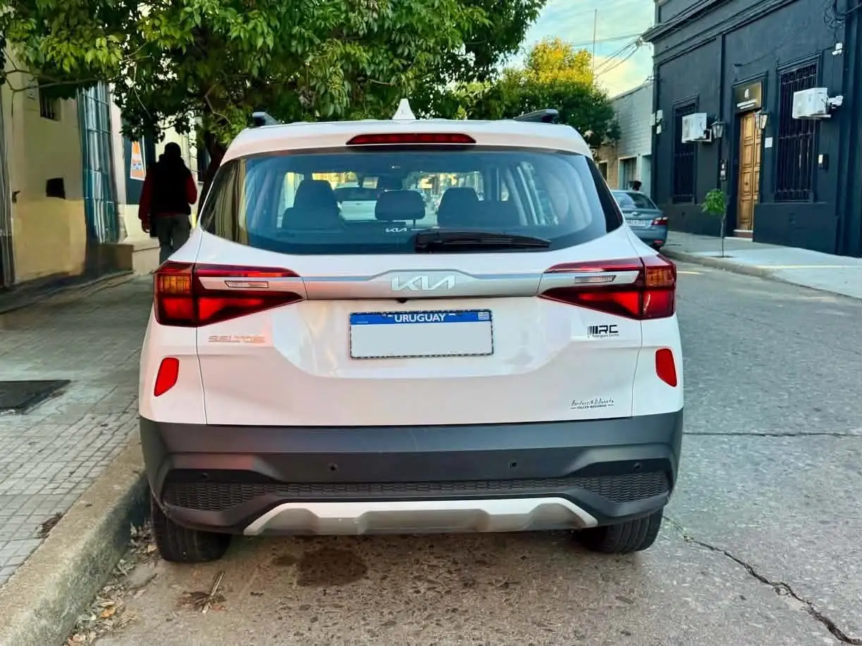 Kia Seltos LX PLUS 2023 - imagen 4