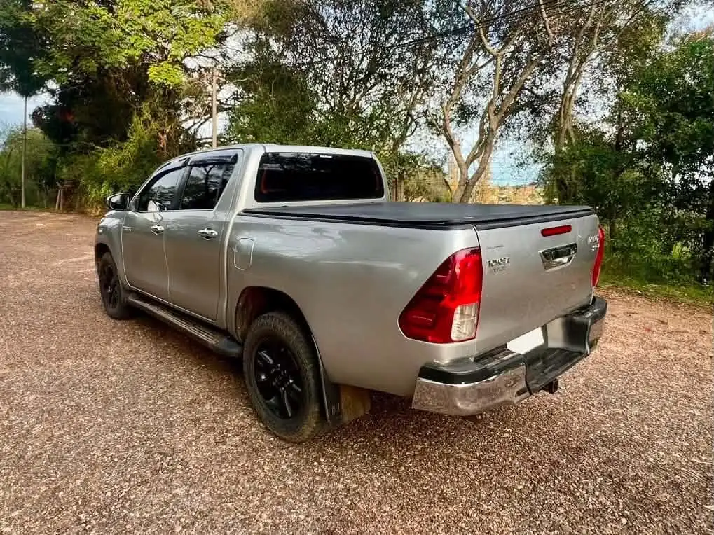 Toyota Hilux SRV 4X2 2020 - imagen 10