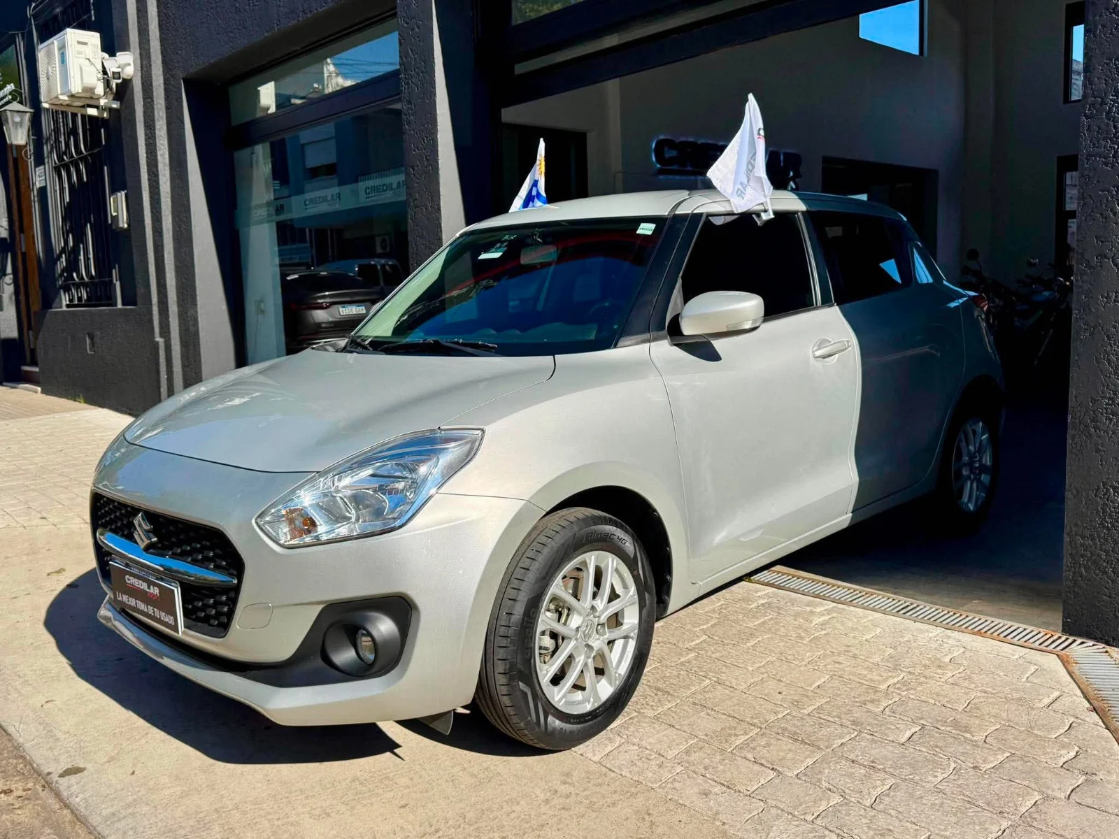 Suzuki Swift GL 2022 - imagen 3