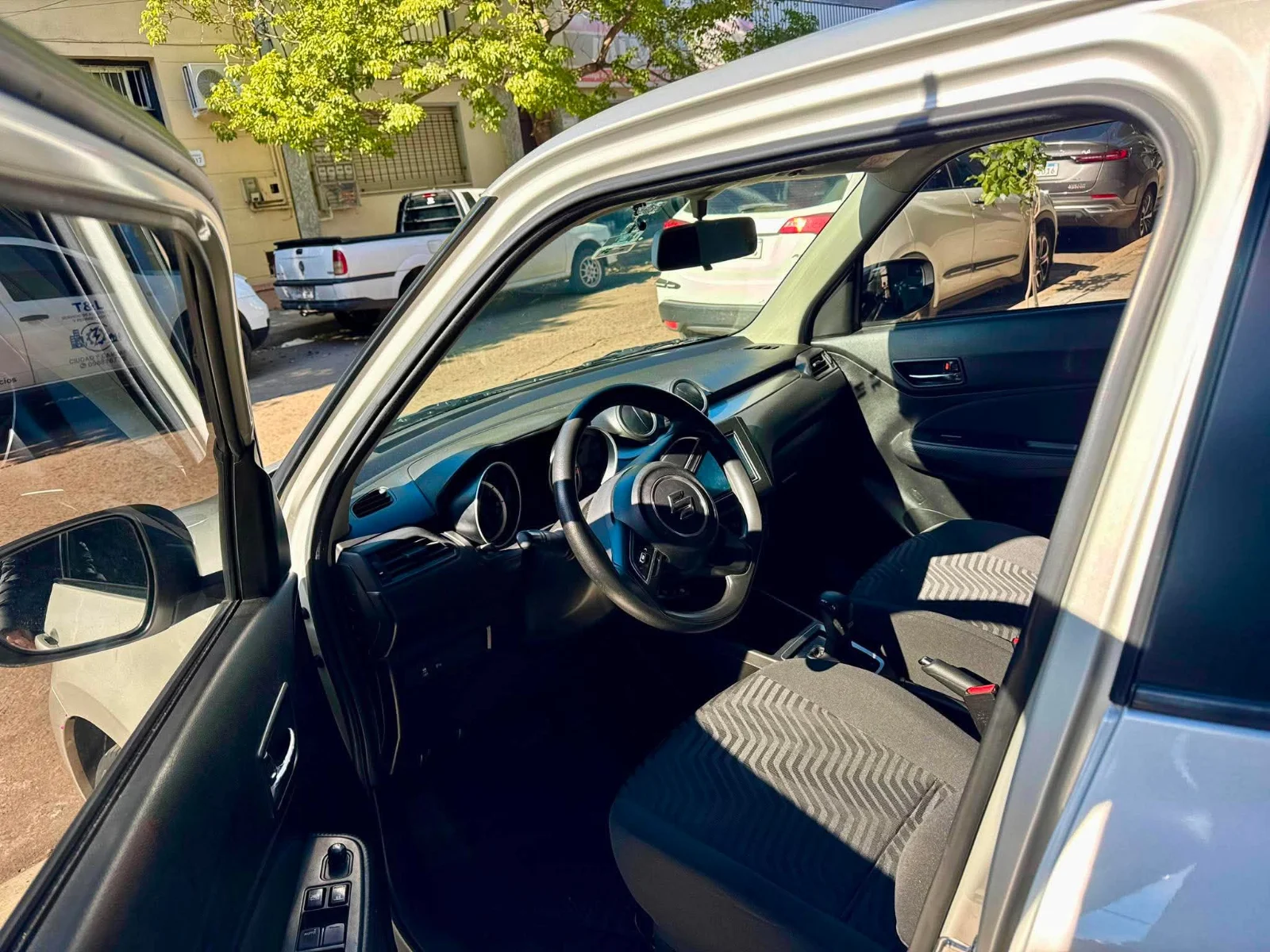 Suzuki Swift GL 2022 - imagen 6
