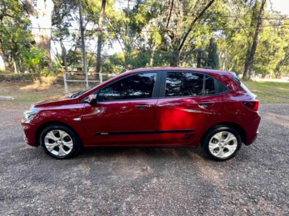 Chevrolet Onix LTZ 2023 - imagen 8